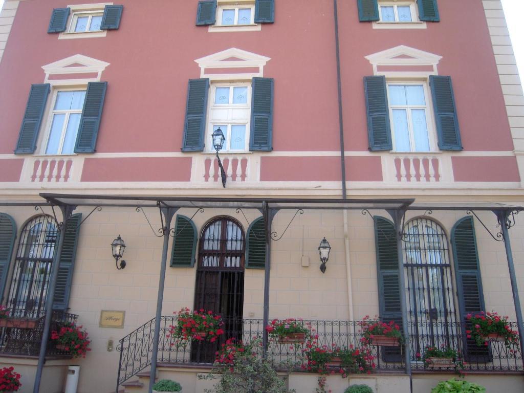 Villa Viola Tortona Εξωτερικό φωτογραφία